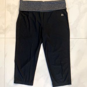 2/$12 RBX Women’s Capri Leggings Black Gray